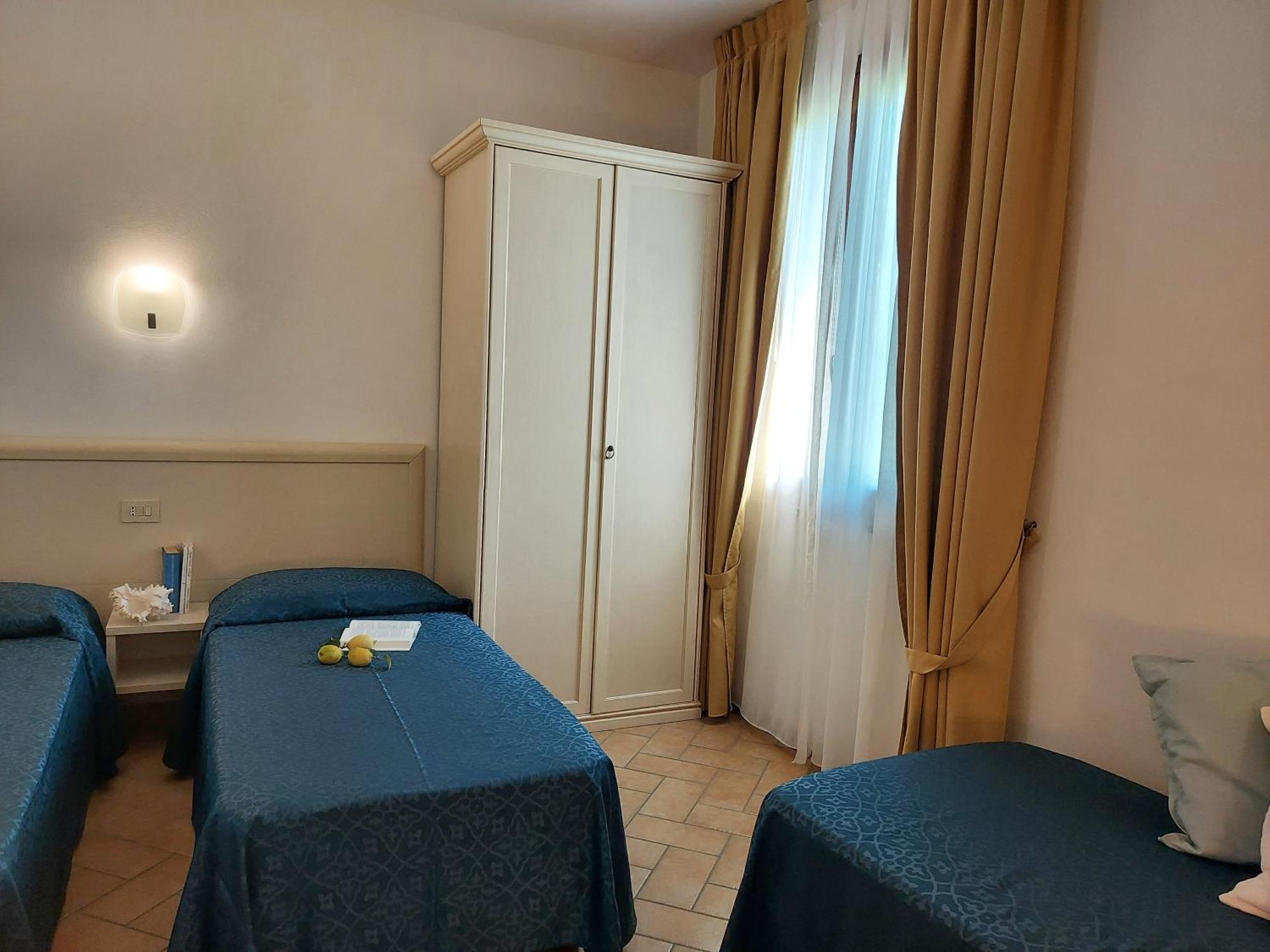 Lido Azzurro Residence Rta Capoliveri  Rom bilde