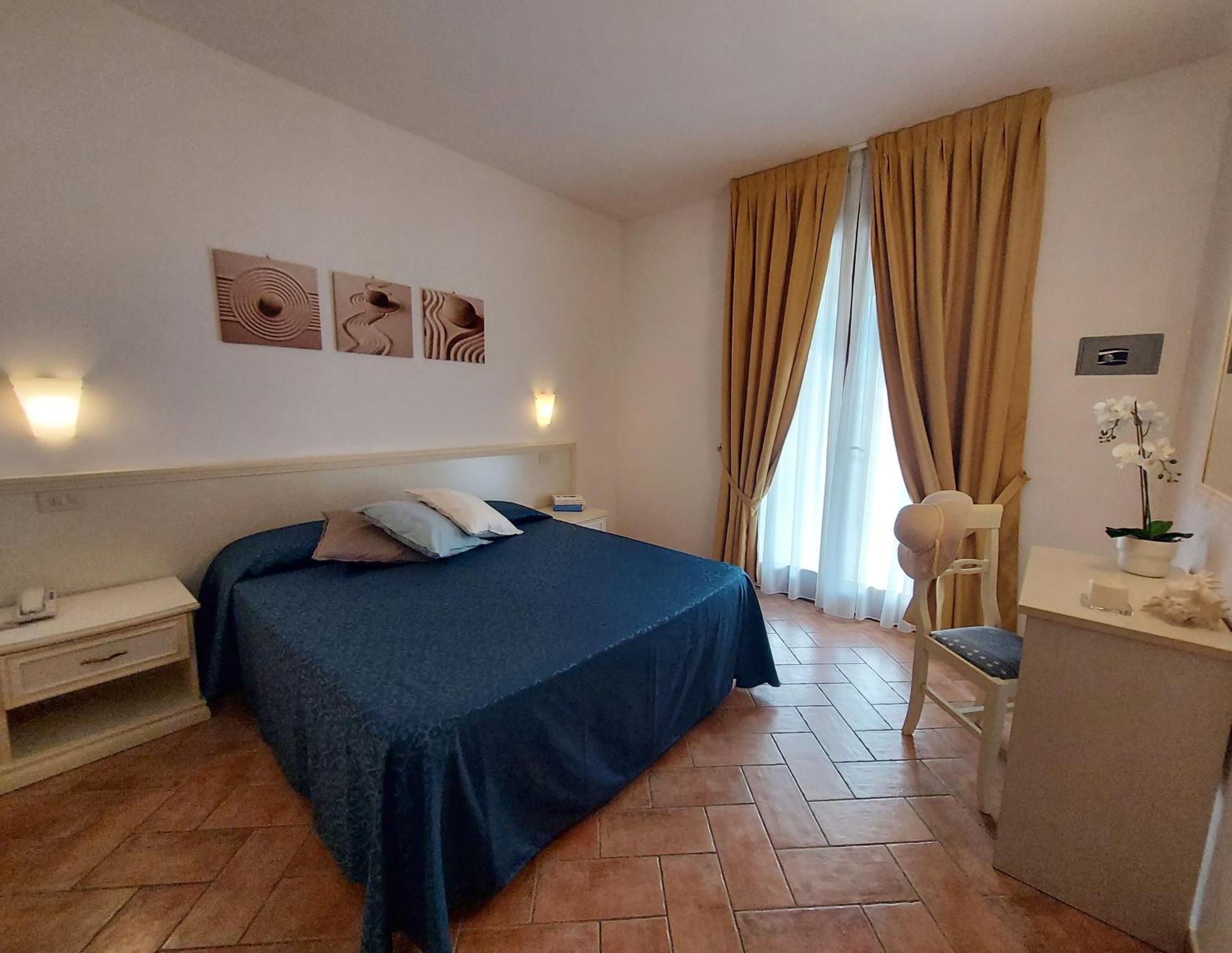 Lido Azzurro Residence Rta Capoliveri  Rom bilde